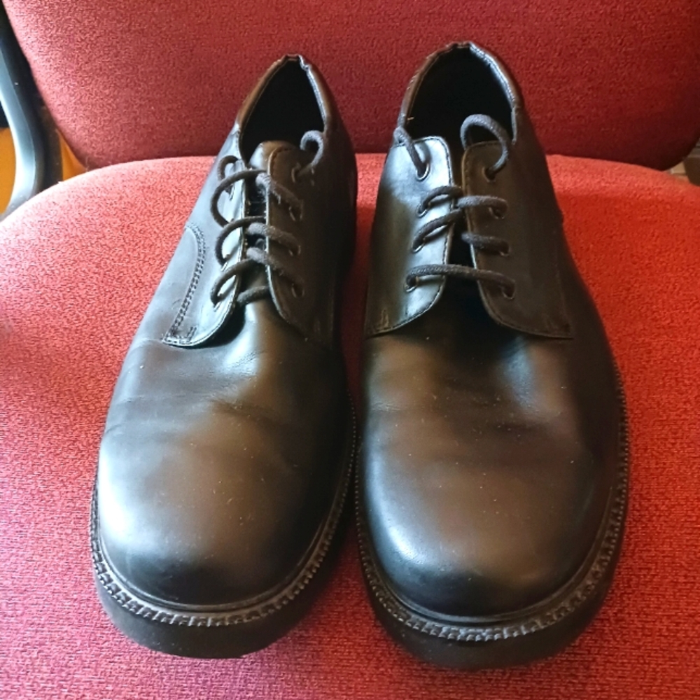 Classic Black Leather Men's Rockport Shoes